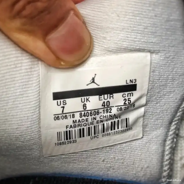 One Kick 840606-192 (nike) Cement Air White OG Jordan 4 0612